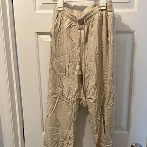 Ellen Tracy Beige Joggers